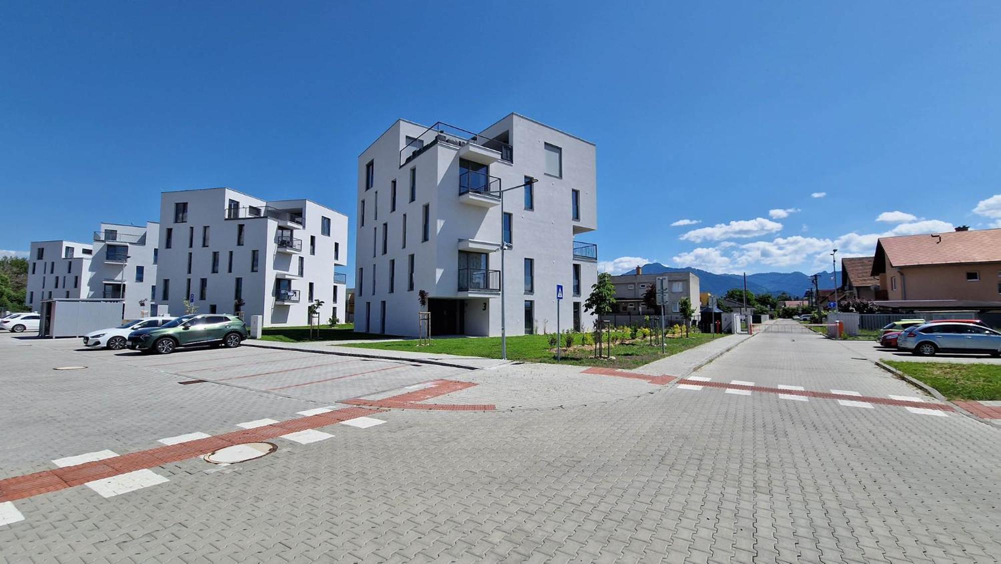 Hillshome - 84M2 Moderny Byt S Terasou Aj Saunou ลิฟตอฟสกีมิคูลาช ภายนอก รูปภาพ