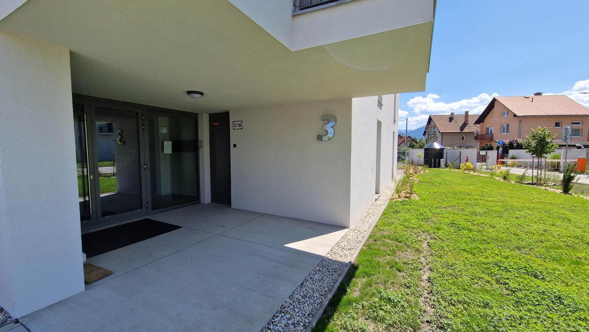 Hillshome - 84M2 Moderny Byt S Terasou Aj Saunou ลิฟตอฟสกีมิคูลาช ภายนอก รูปภาพ